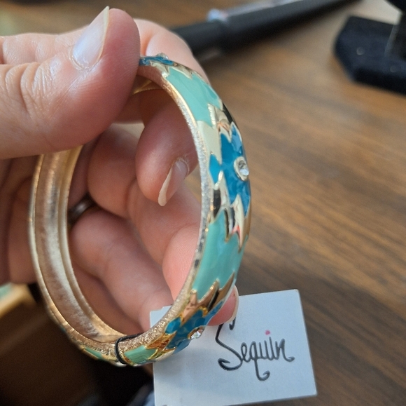 Sequin blue bangle NWT - Picture 7 of 8